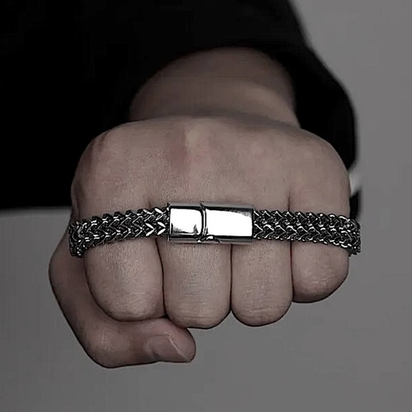 Stainless Steel Cuban Chain Magnetic Closure Hip Hop Bracelet - Picture 7 of 13